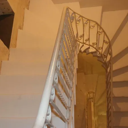 Corto Maltese בית הארחה Cospicua