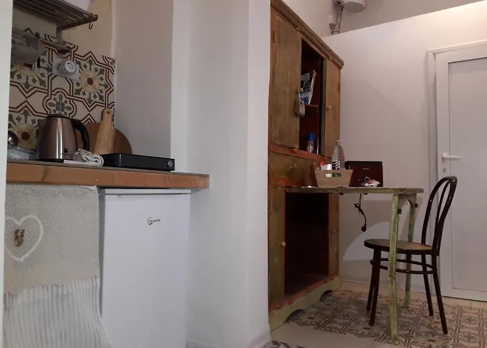 Corto Maltese Гостевой дом Cospicua