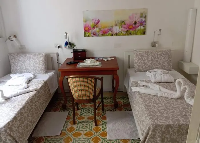 Corto Maltese Πανσιόν 4*